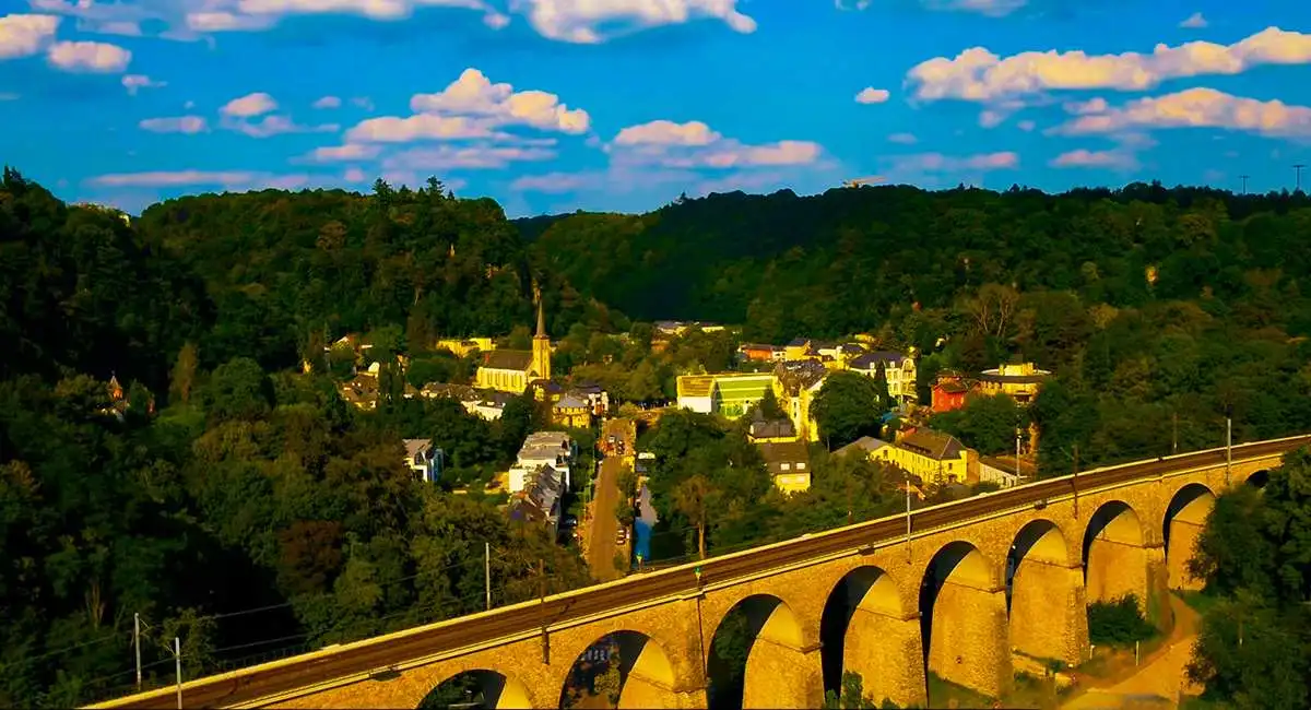 Cheapest Time to Fly to Luxembourg